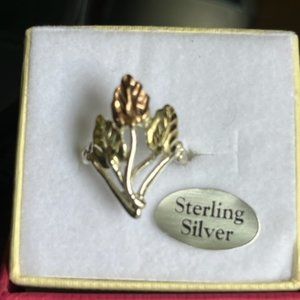 Sterling Silver Flower Ring